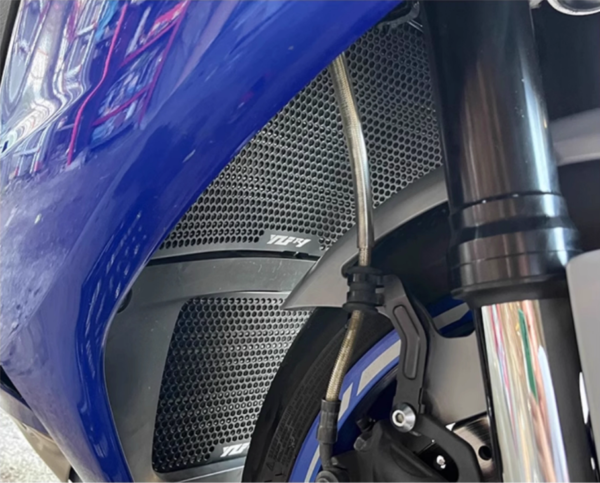Radiator Grill Protector For YZF R1 R1M 2015-2021 - Image 2