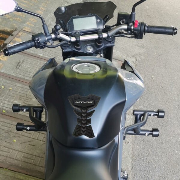 MT03 MT-03 Grey Series Gas Tank Rubber Pad - Image 4